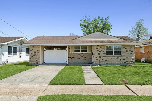 $1,600 | 1749 Diane Drive, Marrero, LA 70072