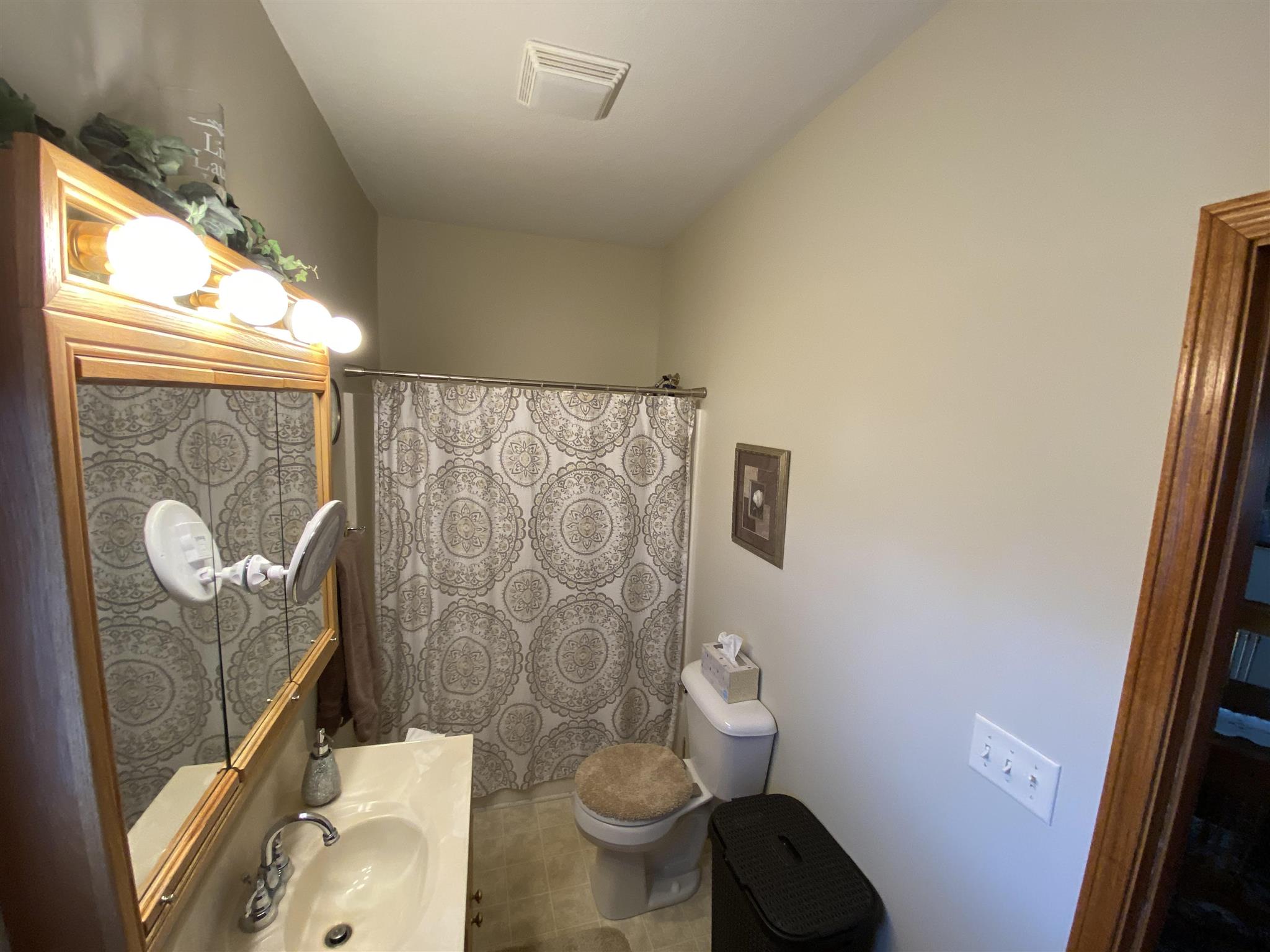 908 North 3rd Street Decatur, IN 46733 - Photo 19 of 21