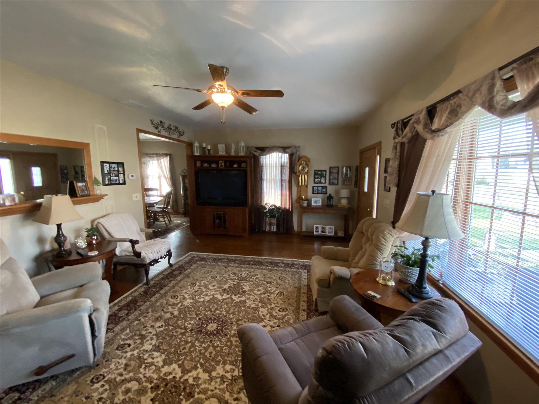 908 North 3rd Street Decatur, IN 46733 - Photo 8 of 21