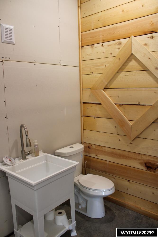 89 Bighorn Drive Buffalo, WY 82834 - Photo 11 of 50