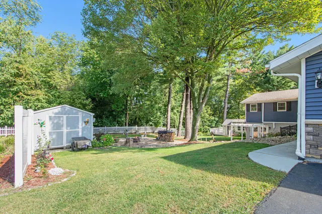 $425,000 | 1520 Lamphere Street, Hillsdale, MI 49242