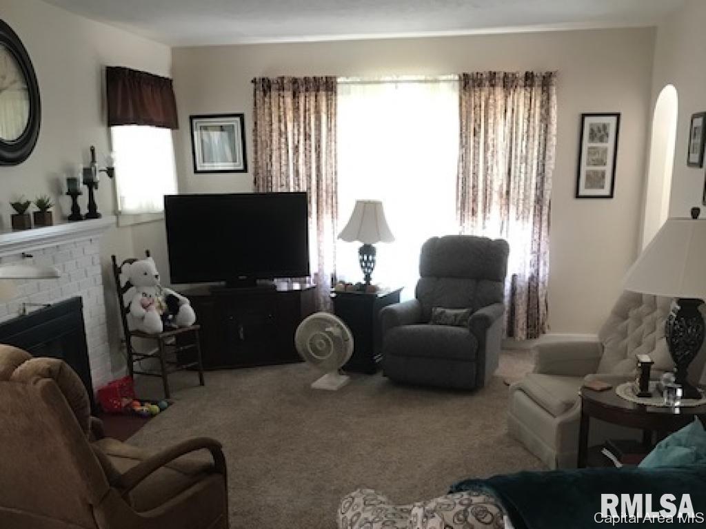 2032 North 7th Street Springfield, IL 62702 - Photo 6 of 30