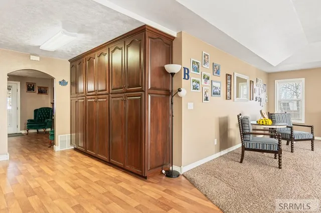 $500,000 | 713 Highway 39, Blackfoot, ID 83221