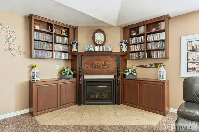 $500,000 | 713 Highway 39, Blackfoot, ID 83221