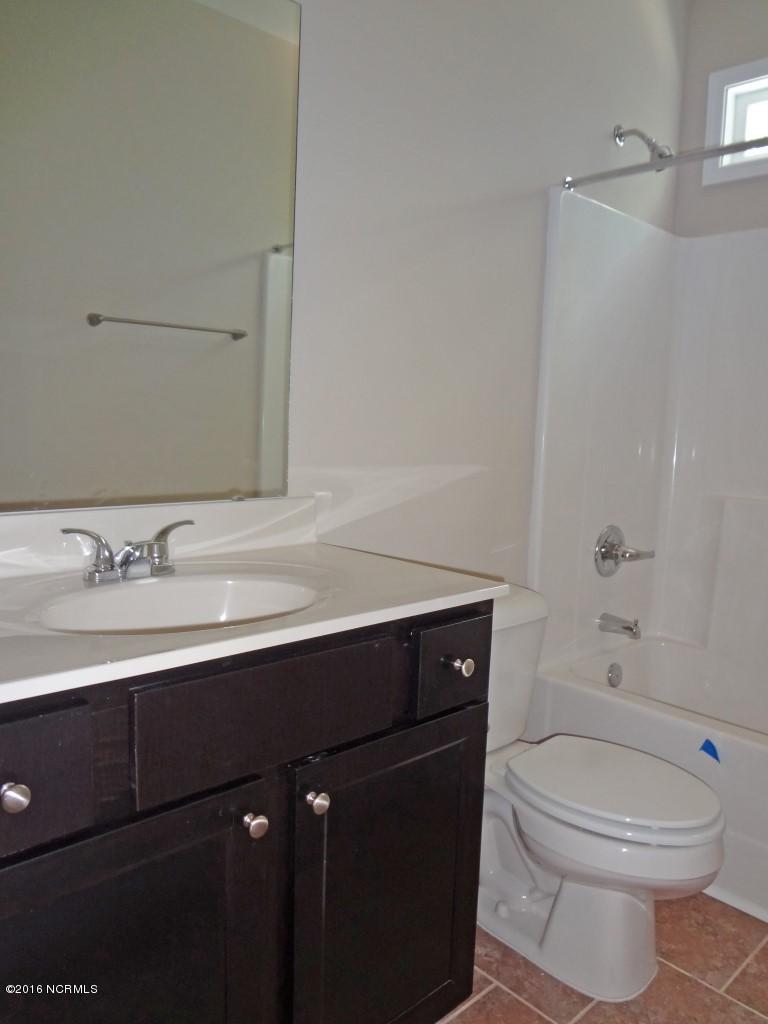 281 Folkstone Road Holly Ridge, NC 28445 - Photo 19 of 26 Guest Bath