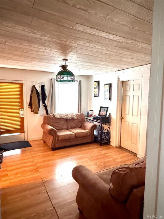 2325 Mertz Road Caro, MI 48723 - Photo 5 of 12