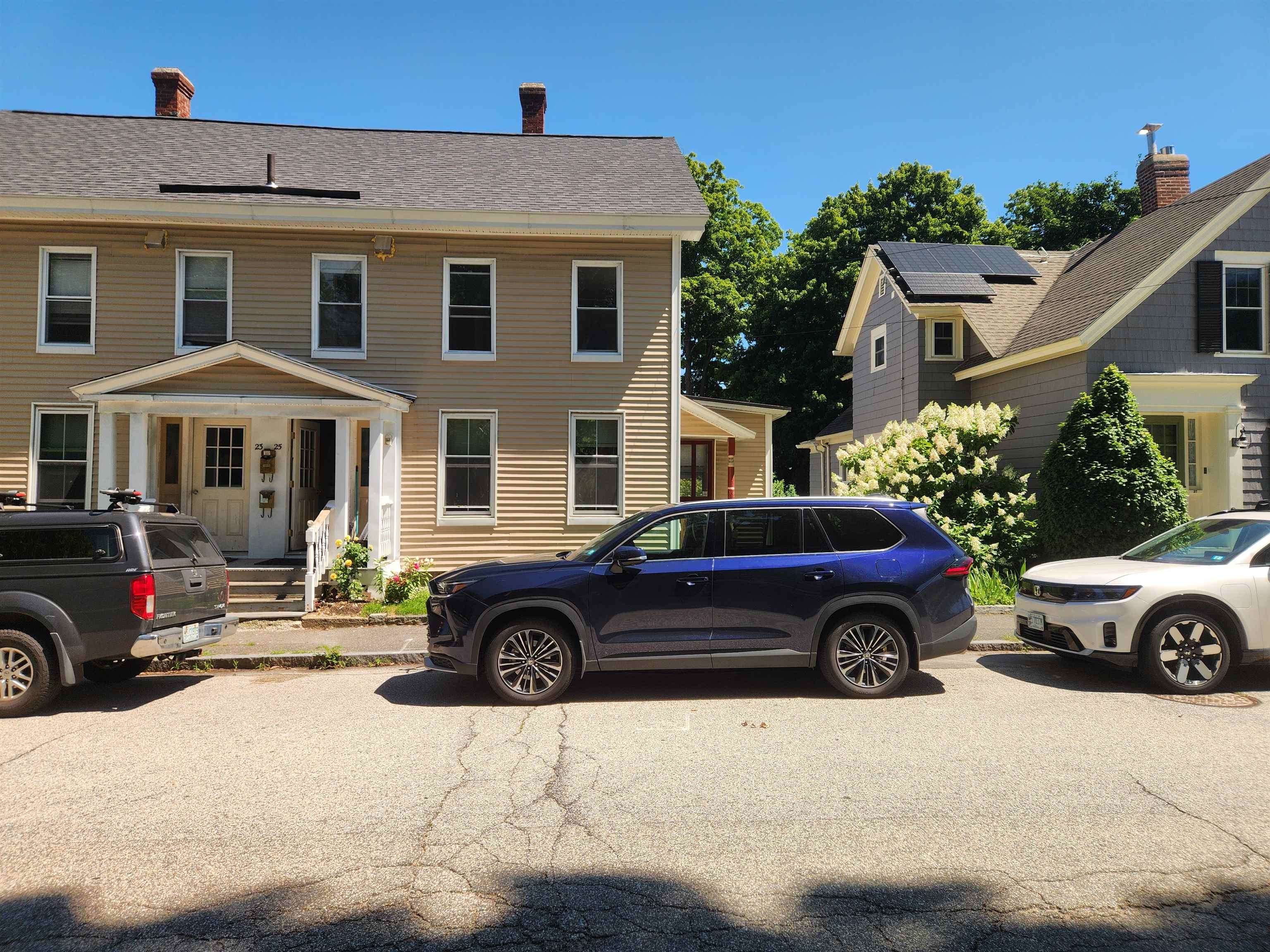 25 South Spring Street Concord, NH 03301 - Photo 1 of 11 Gallery Image 1
