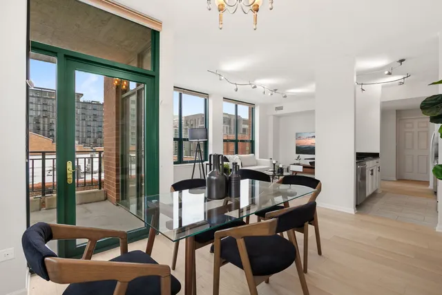 $475,000 | 400 West Ontario Street, Unit 801, Chicago, IL 60654