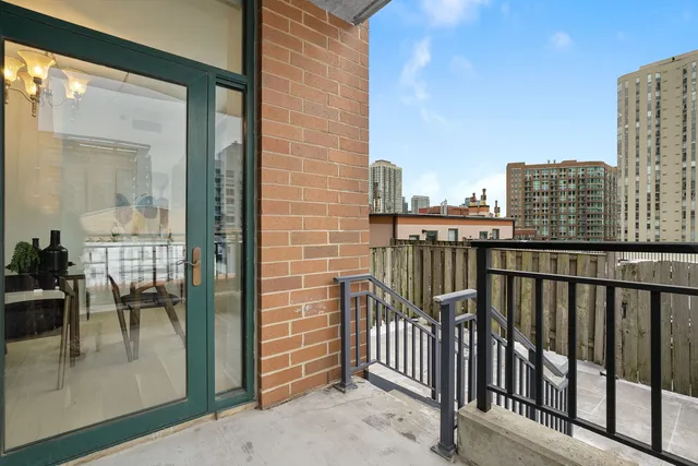 $475,000 | 400 West Ontario Street, Unit 801, Chicago, IL 60654