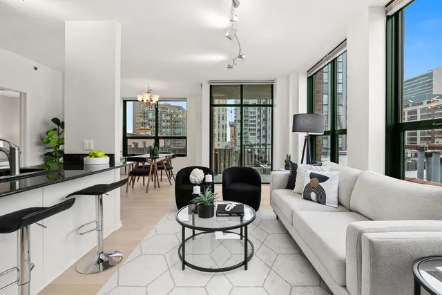 $475,000 | 400 West Ontario Street, Unit 801, Chicago, IL 60654