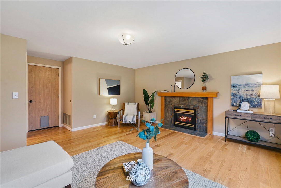 2403 211th Street Southeast Bothell, WA 98021 - Photo 12 of 32