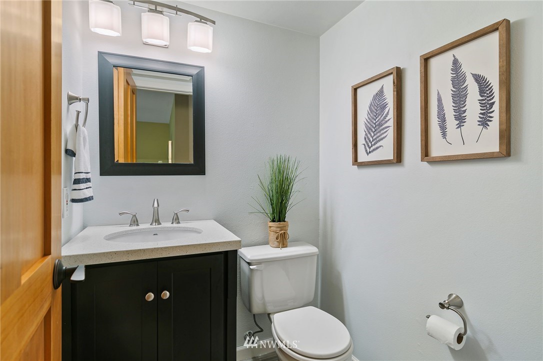 2403 211th Street Southeast Bothell, WA 98021 - Photo 14 of 32