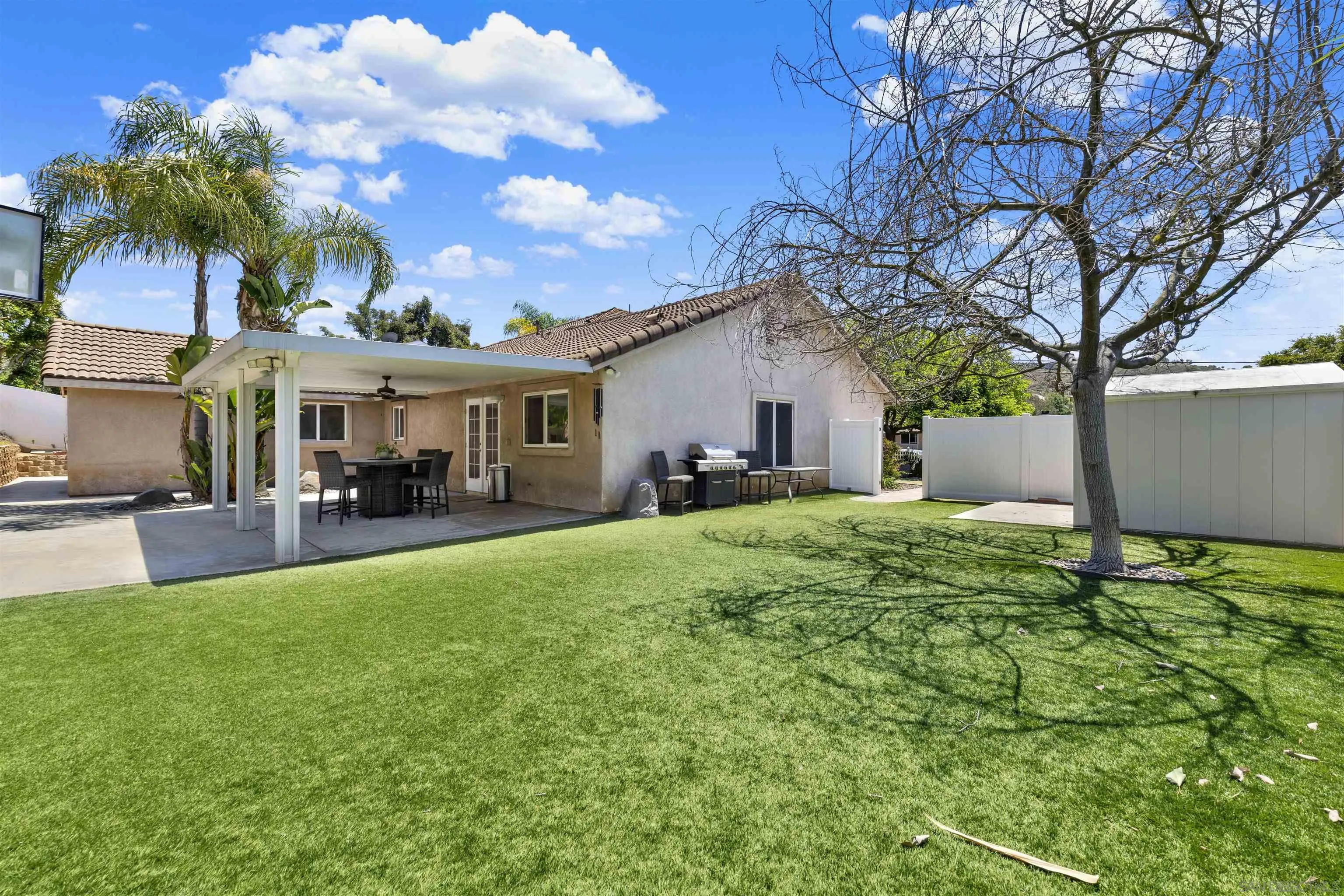 9127 Northcote Road Santee, CA 92071 - Photo 4 of 16