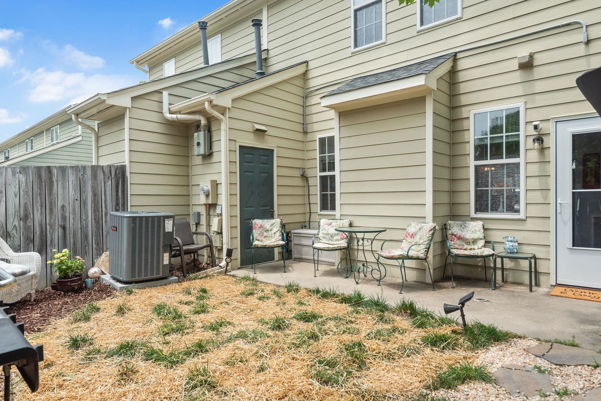 4428 Pottery Lane Raleigh, NC 27616 - Photo 29 of 29 courtyard