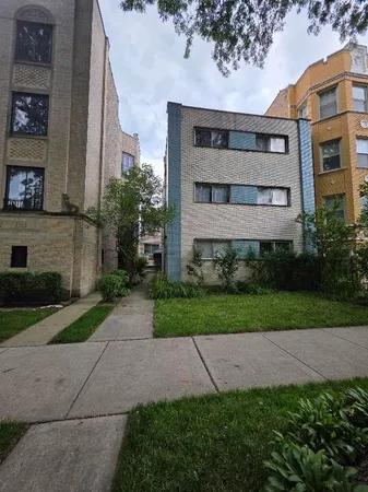 $900,000 | 6050 North Washtenaw Avenue, Chicago, IL 60659