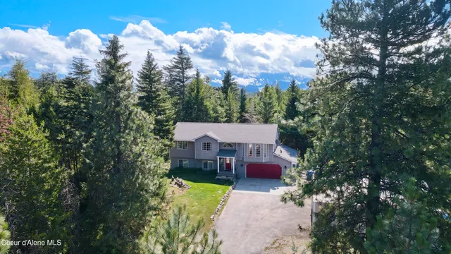 $749,000 | 34517 North Hayden Drive, Spirit Lake, ID 83869