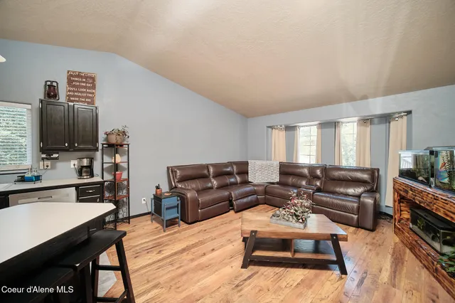 $749,000 | 34517 North Hayden Drive, Spirit Lake, ID 83869