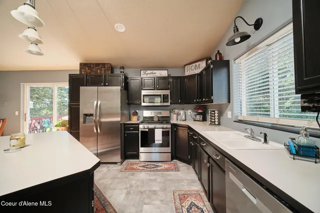 $749,000 | 34517 North Hayden Drive, Spirit Lake, ID 83869