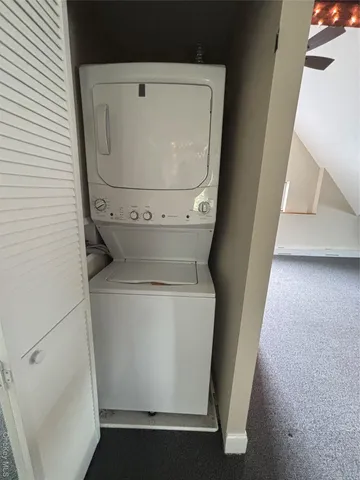 $2,200 | 113 Academy Street, Unit 2, Poughkeepsie, NY 12601