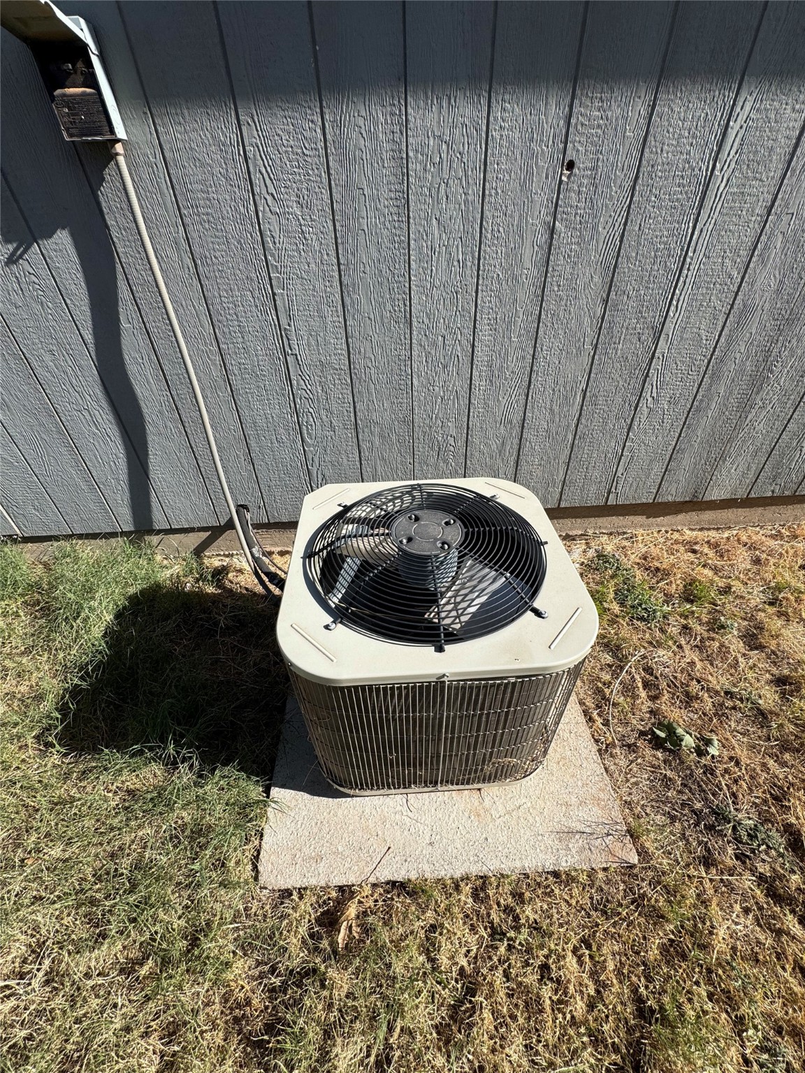507 49th Street Lubbock, TX 79404 - Photo 50 of 50 a sink and tub in wooden floor
