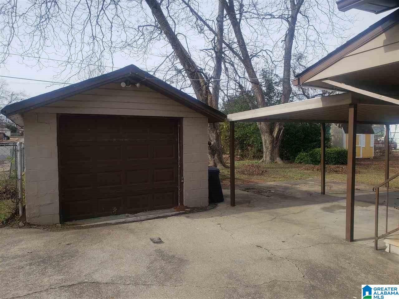 740 Center Place Southwest Birmingham, AL 35211 - Photo 12 of 14