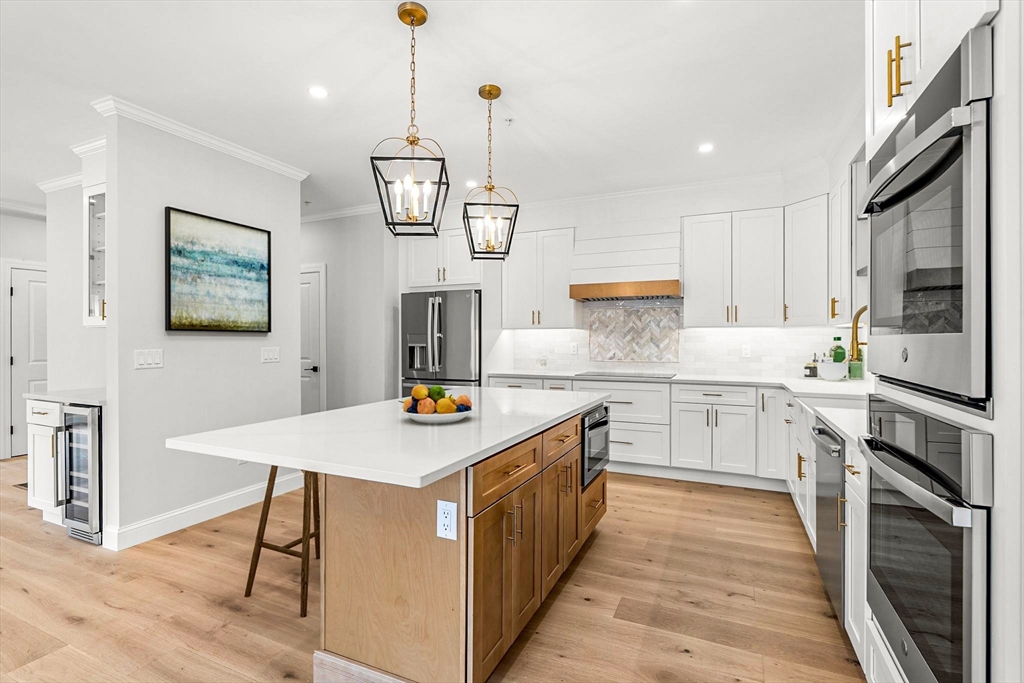 7 Whitman Circle, Unit 7 Bellingham, MA 02019 - Photo 2 of 36