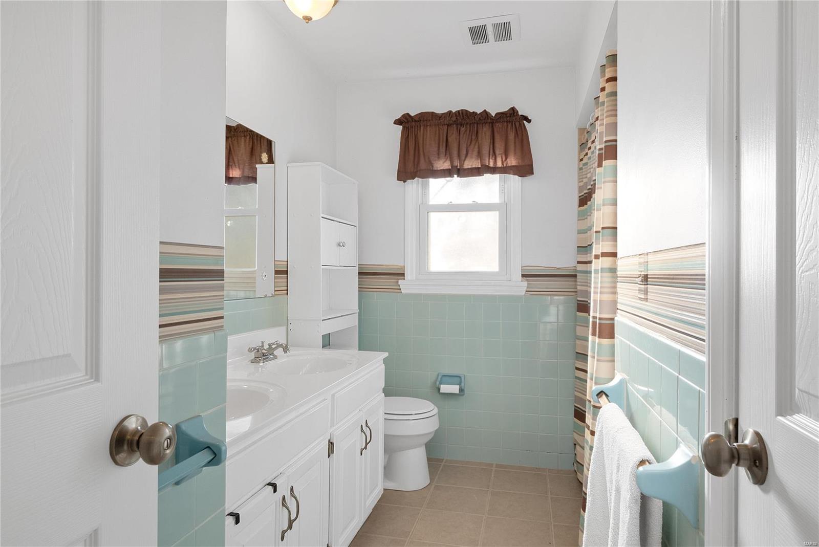 809 James Street Waterloo, IL 62298 - Photo 17 of 34 Gallery Image 17