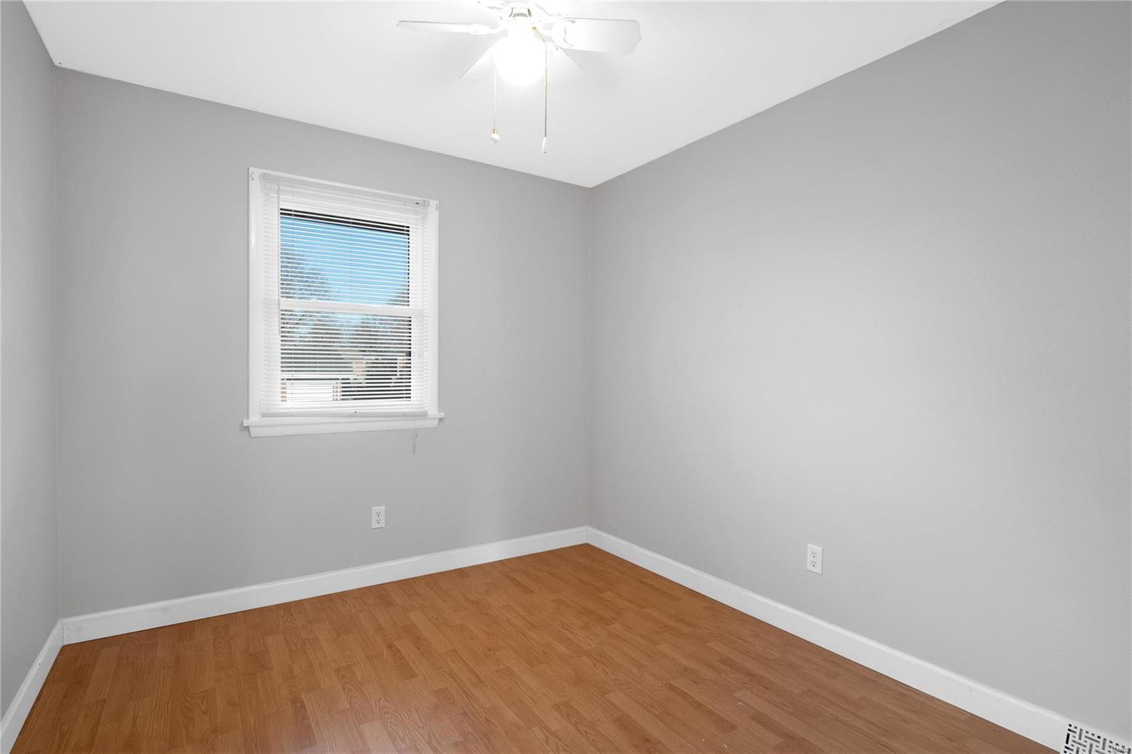 809 James Street Waterloo, IL 62298 - Photo 23 of 34 Gallery Image 23