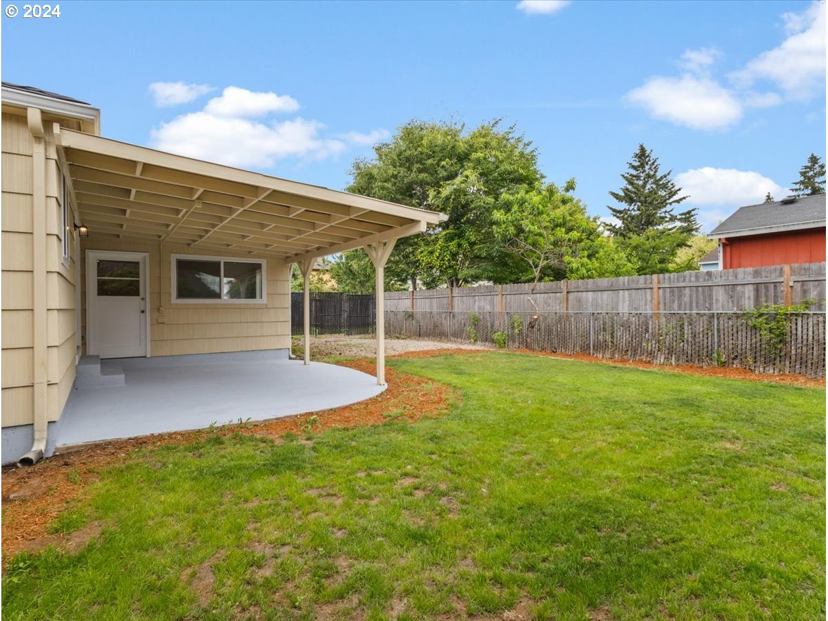 6405 Southeast Reedway Street Portland, OR 97206 - Photo 24 of 33 Gallery Image 24