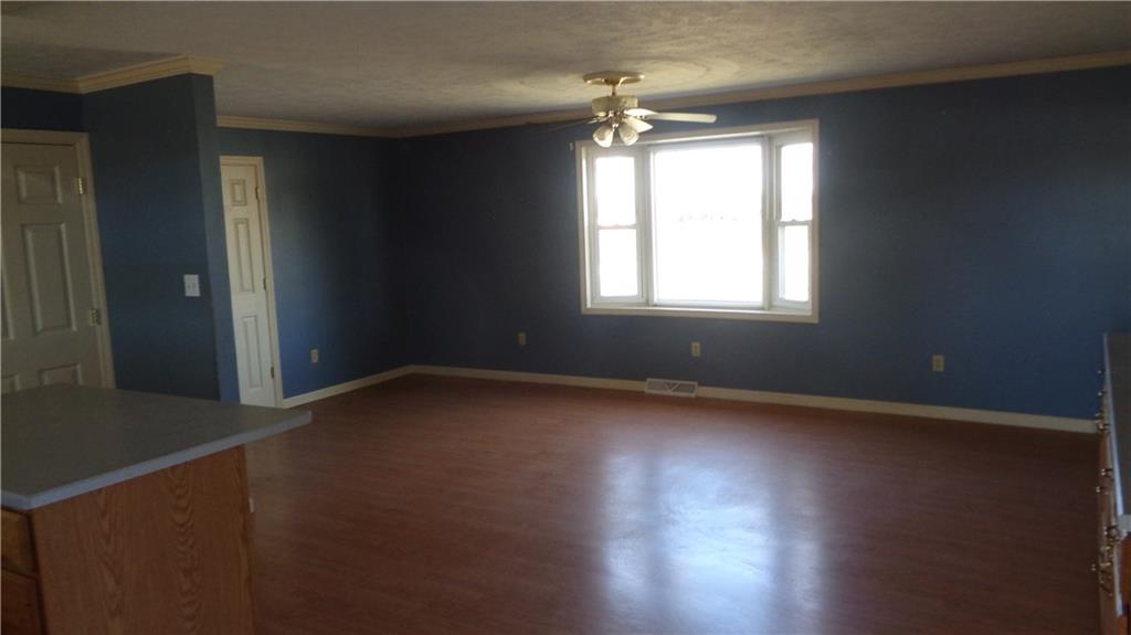 104 Whitling Road Knox, PA 16232 - Photo 3 of 25