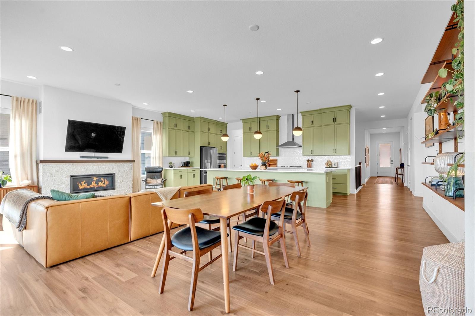 6984 Rim Ridge Drive Castle Pines, CO 80108 - Photo 15 of 50