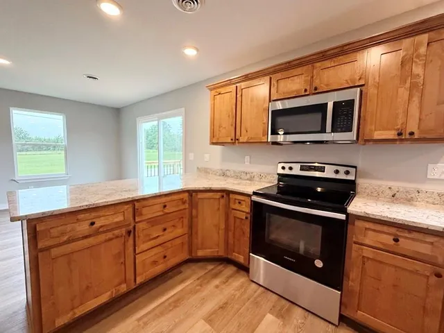 $239,900 | 1712 South Jackson Street, El Dorado Springs, MO 64744