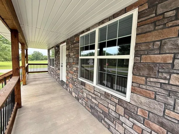 $239,900 | 1712 South Jackson Street, El Dorado Springs, MO 64744