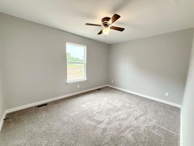 $239,900 | 1712 South Jackson Street, El Dorado Springs, MO 64744