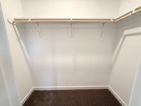 $239,900 | 1712 South Jackson Street, El Dorado Springs, MO 64744