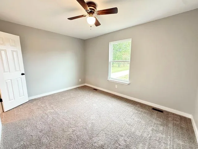 $239,900 | 1712 South Jackson Street, El Dorado Springs, MO 64744