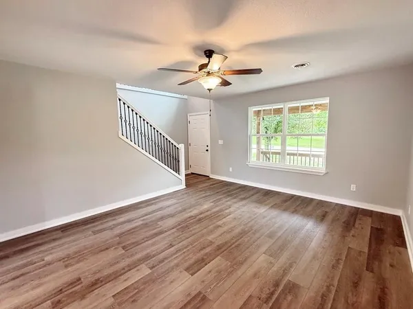 $239,900 | 1712 South Jackson Street, El Dorado Springs, MO 64744