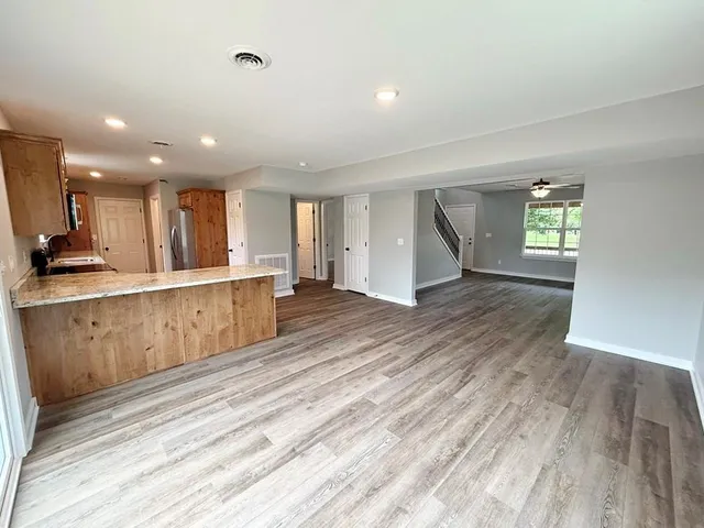 $239,900 | 1712 South Jackson Street, El Dorado Springs, MO 64744