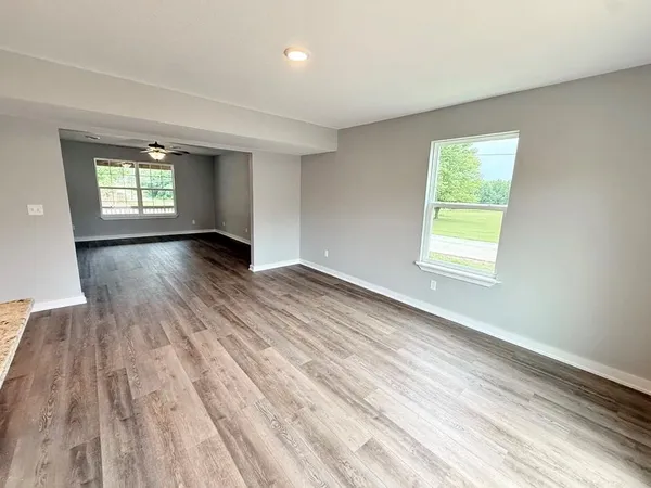 $239,900 | 1712 South Jackson Street, El Dorado Springs, MO 64744