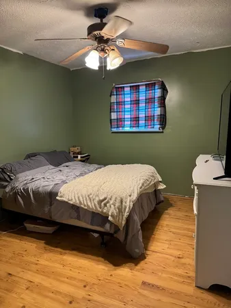 $119,900 | 450 7th St Court East, Milan, IL 61264