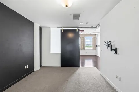 $259,000 | 2600 West 7th Street, Unit 1535, Fort Worth, TX 76107