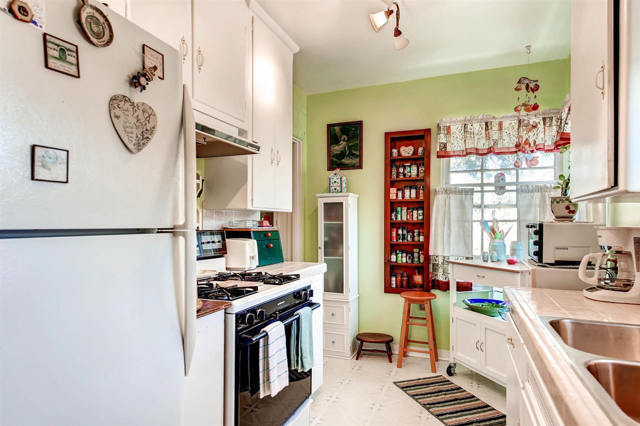 539 Rancho Vista Road Vista, CA 92083 - Photo 12 of 25 Gallery Image 12
