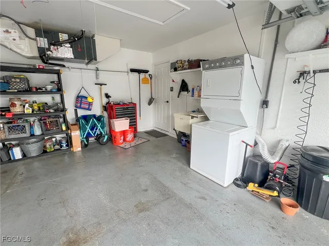 $345,000 | 2170 Embarcadero Way, North Fort Myers, FL 33917