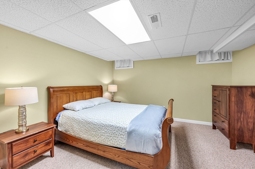 81 Oakhill Circle, Unit 81 Chicopee, MA 01020 - Photo 25 of 34