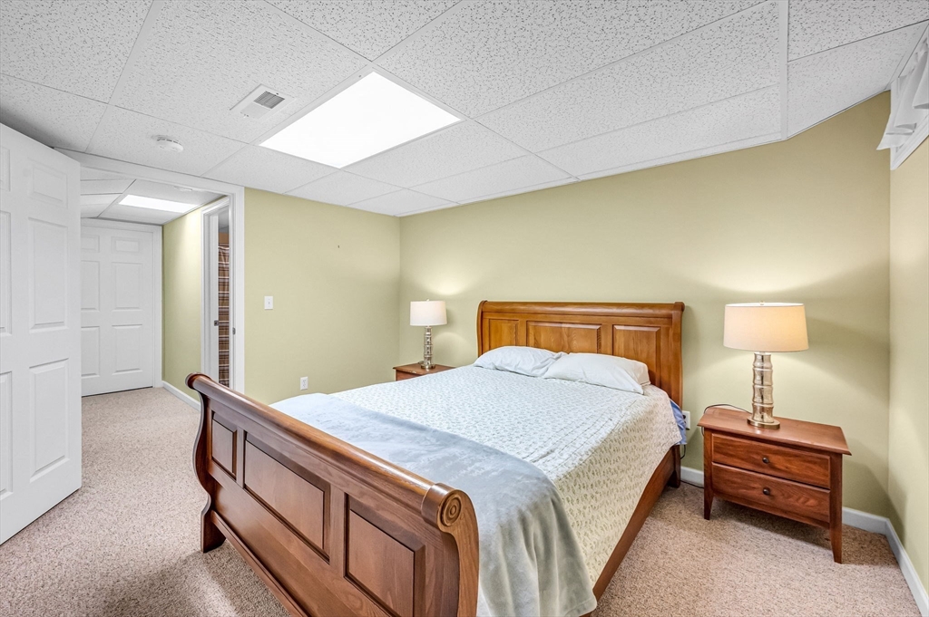 81 Oakhill Circle, Unit 81 Chicopee, MA 01020 - Photo 26 of 34