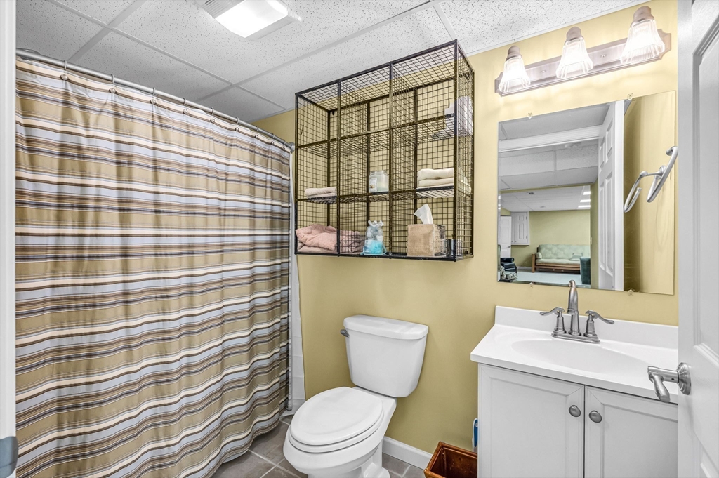 81 Oakhill Circle, Unit 81 Chicopee, MA 01020 - Photo 28 of 34