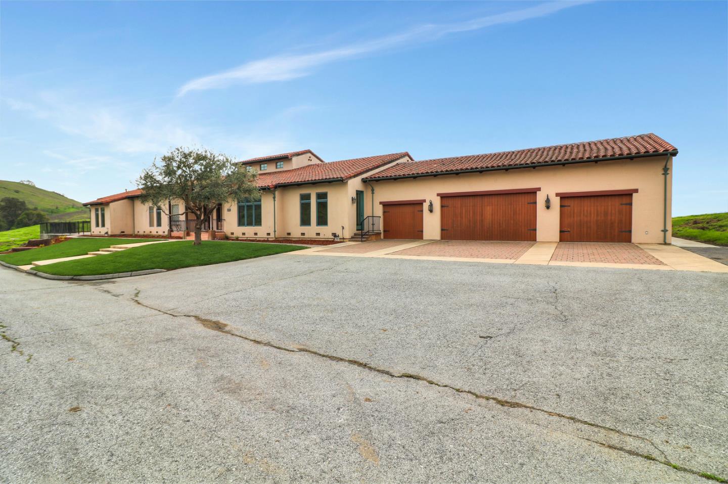 4280 Canada Road Gilroy, CA 95020 - Photo 17 of 50 a front view of house with yard and trees