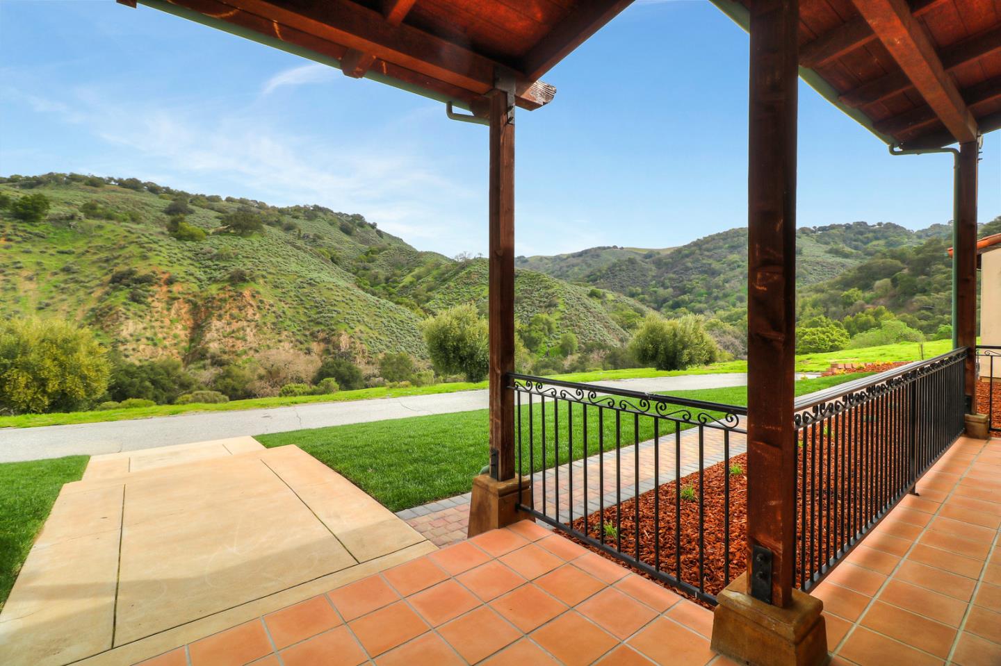 4280 Canada Road Gilroy, CA 95020 - Photo 21 of 50 a view of a pathway with a big yard