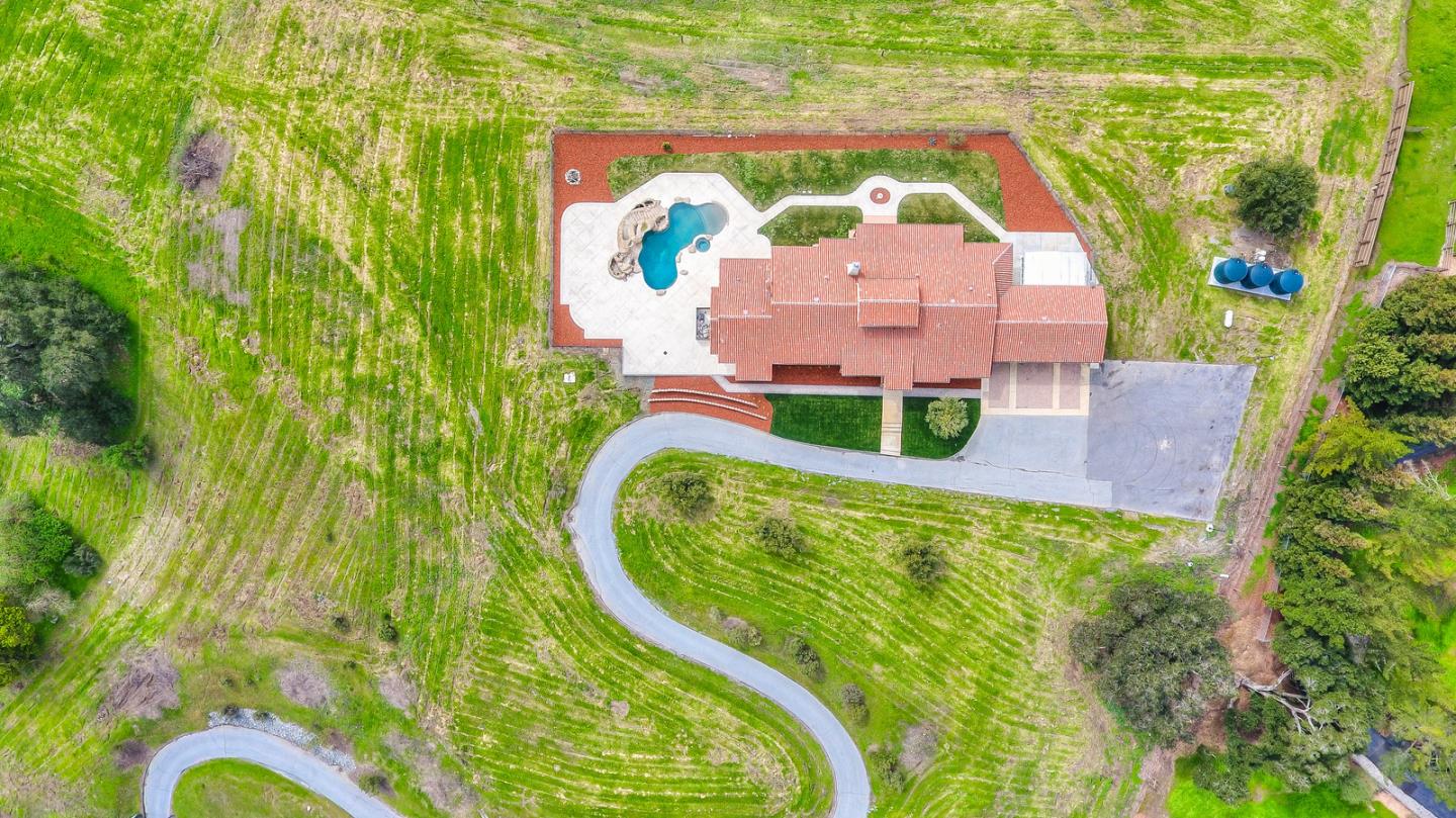 4280 Canada Road Gilroy, CA 95020 - Photo 6 of 50 a view of swimming pool with a garden