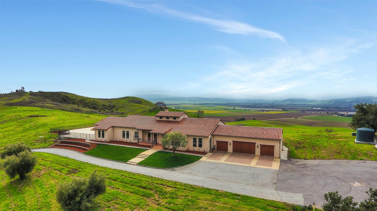 4280 Canada Road Gilroy, CA 95020 - Photo 8 of 50 a view of a city with lawn chairs and large trees